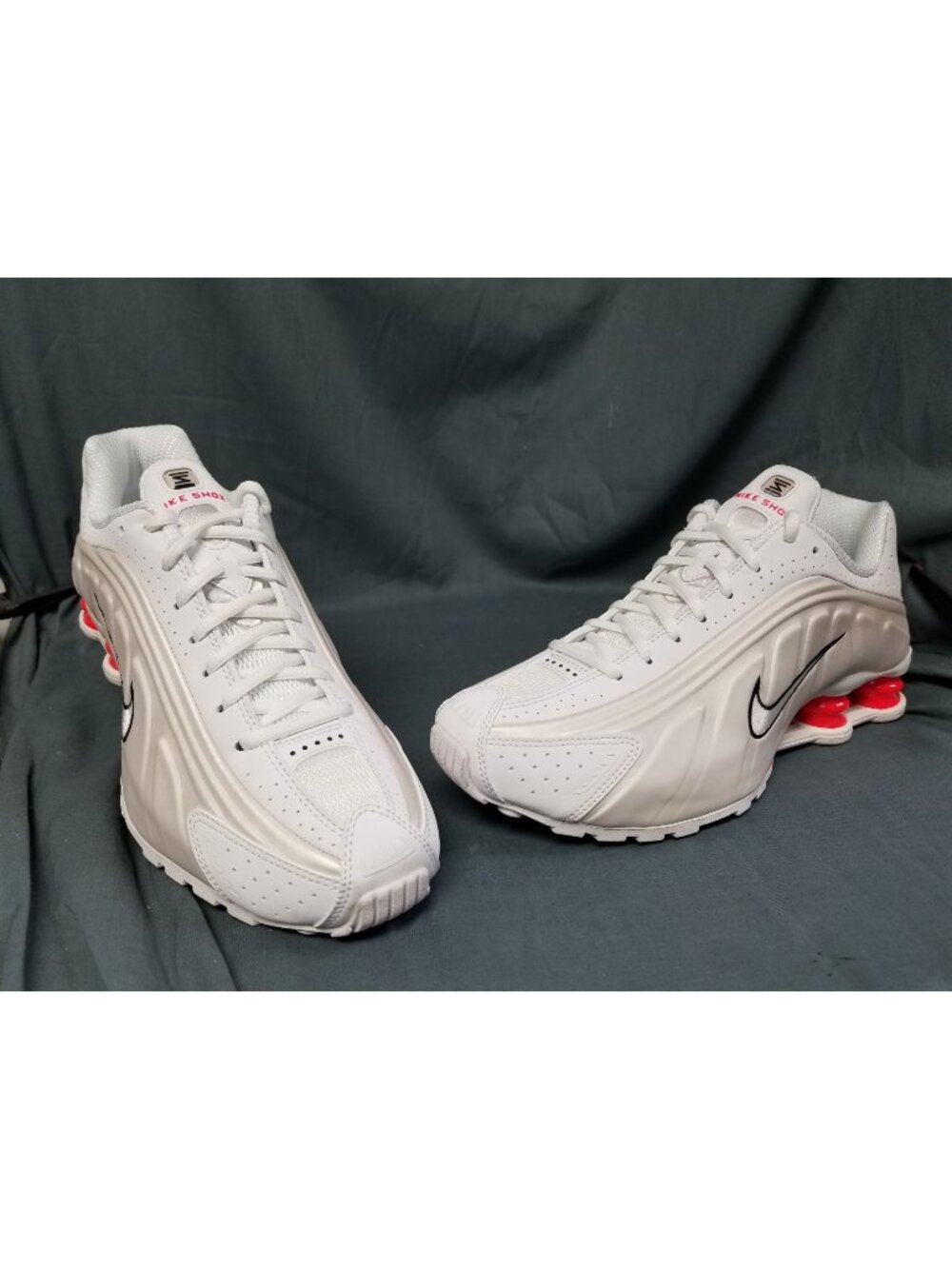 Nike Shox R4 White Phantom Picante Red AR3565 103 Women's Size 8 NEW NO BOX!